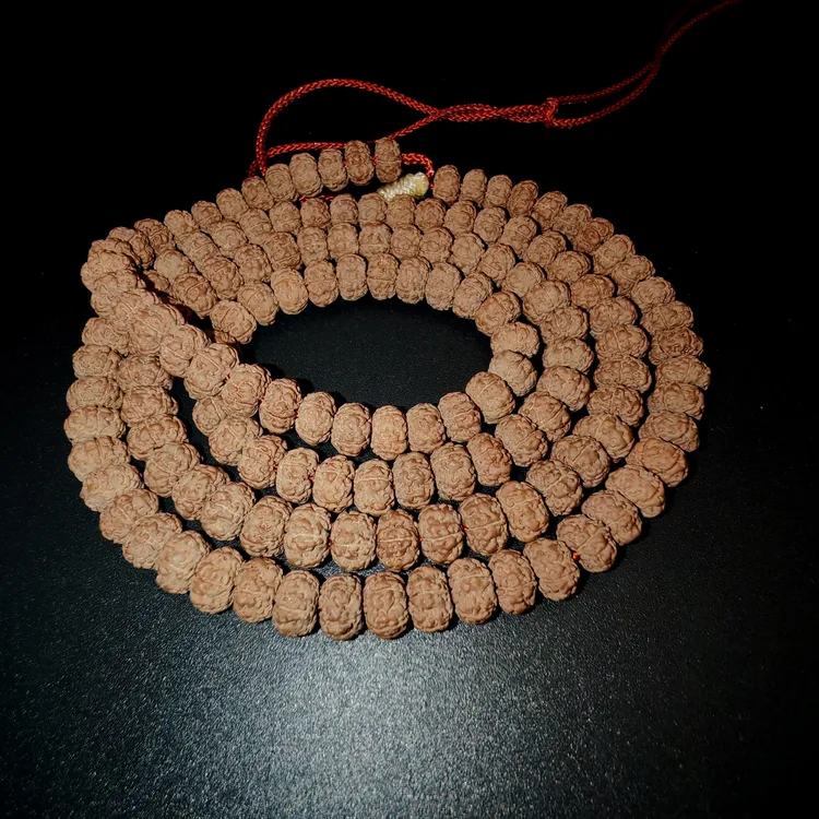 地表平细小金刚菩提108手串