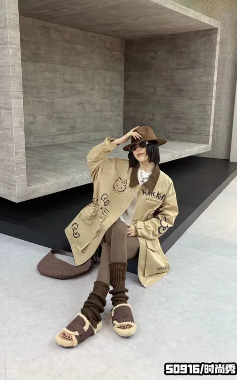 50916hollkt风衣外套美拉德色系显瘦翻领短外套大码女装
