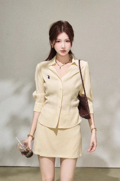 【芝士Cheese】艺展缪斯 圆领极简风毛针织衫休闲上衣+半裙