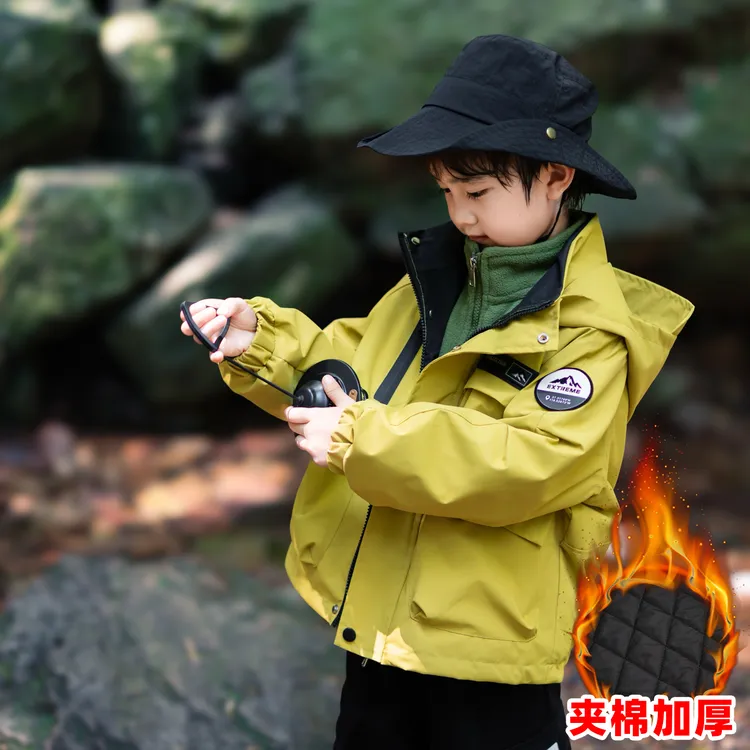 男童冬装儿童冲锋衣外套三合一2025新款儿童夹棉秋冬户外防水风衣