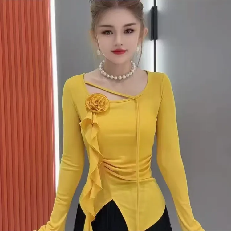 大码女装打底衫纯色抽褶V领T恤设计感ins春季针织套装修身