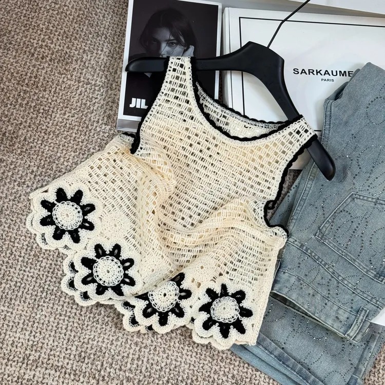 夏季通勤花朵镂空新款背心重工高级款休闲透气上衣DP6613