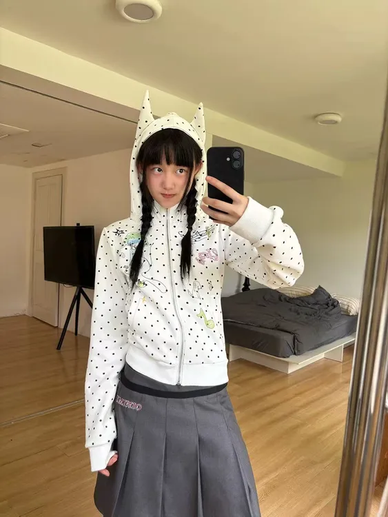【驯龙小角】充棉耳朵！！连帽袖型宽松型印花透气波点卫衣立体耳朵