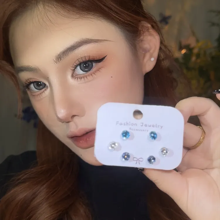 合金耳饰 爆闪千禧玫瑰切耳骨钉女新款个性精致简约时尚直针耳钉