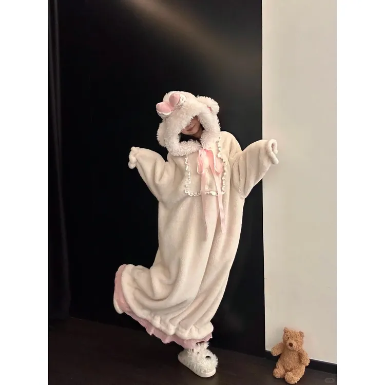 日系蝴蝶结设计少女连帽珊瑚绒睡裙女冬季家居服加绒加厚保暖睡袍