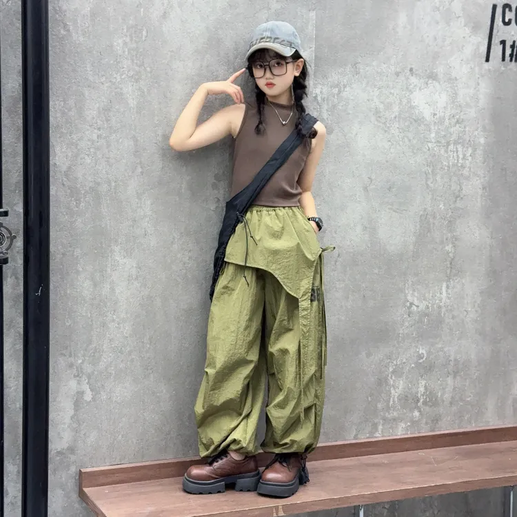 女童套装夏季新款时尚简约背心上衣韩系工装风屁帘裤子两件套