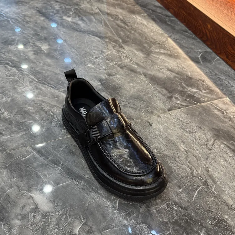 秋季新款纯皮休闲男鞋