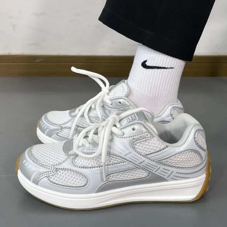 潮牌爆款夏季新款银色厚底老爹鞋男女复古网面情侣休闲运动鞋
