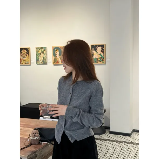 【悠悠】MEGANLE 羊毛羊绒单排扣圆领长袖休闲百搭针织开衫2025268