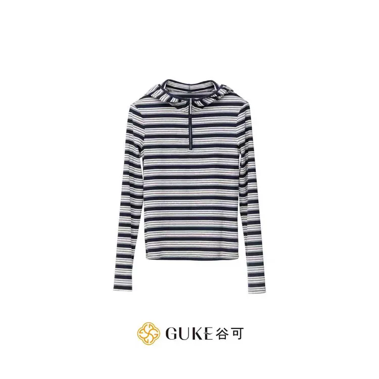 GKE/谷可C1081连帽灰黑条纹修身上衣2025休闲日常百搭时尚针织衫