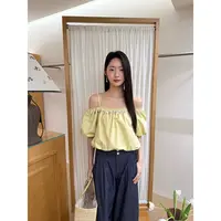 夏款25夏法式精致绝美小衫露肩一字肩吊带上衣女S5393