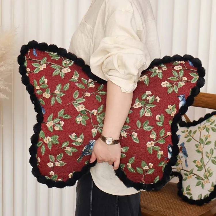 蝴蝶抱枕网红ins卧室飘窗沙发车载通用腰靠枕坐垫时尚潮流靠垫XF
