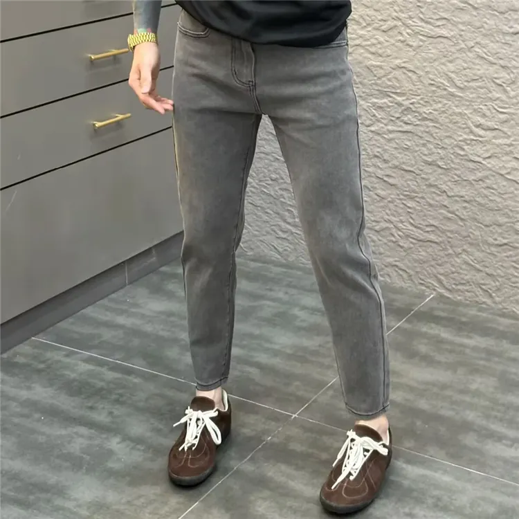 烟灰色牛仔裤男修身小脚2025夏季新款韩版潮流净版弹力休闲长裤子