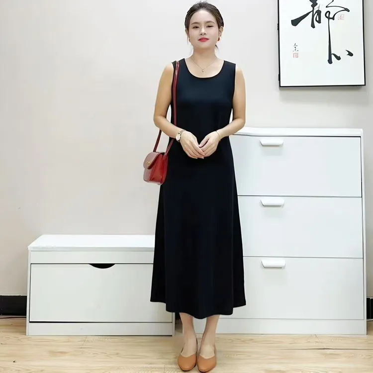 夏季新款圆领百搭背心裙宽松直筒女韩版气质大码小黑连衣裙