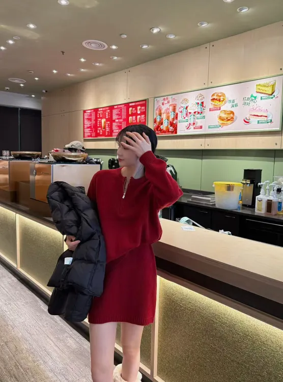 时尚套装圆领显瘦秋冬加厚套装20241218