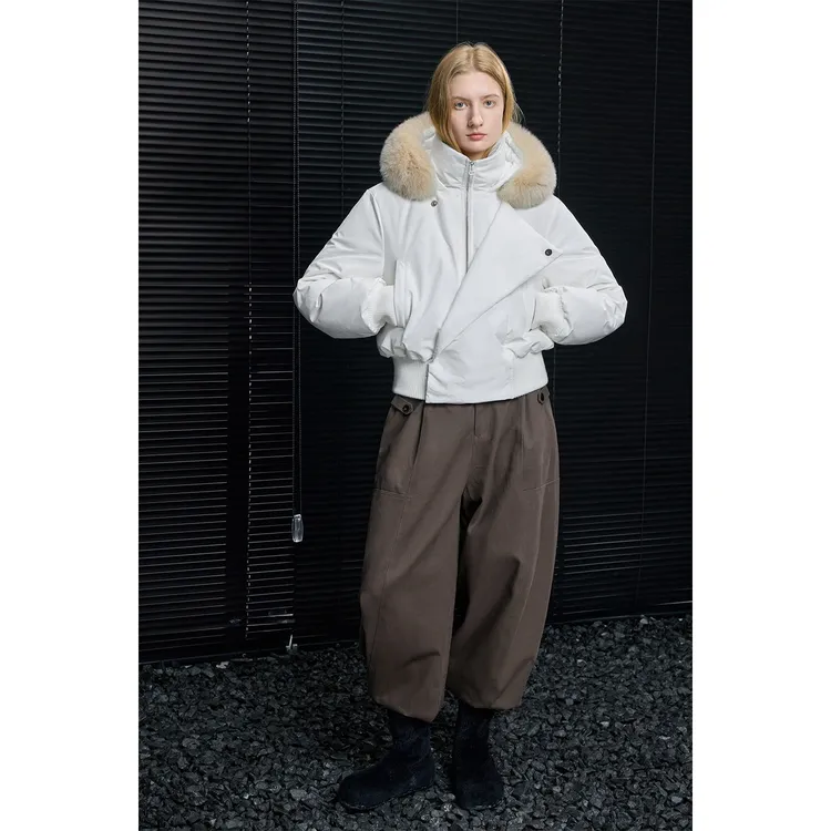 moment狐狸毛领宽松短款连帽羽绒服外套女冬2025新款爆款巨好看