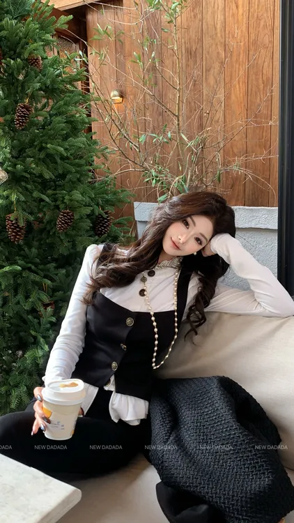 利达 NEW DADADA 秋冬新款衬衫马甲轻奢金属扣气质上衣CUZ2415