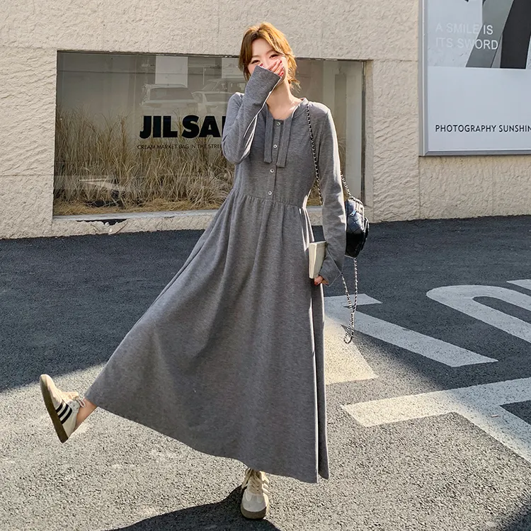 灰色长袖收腰针织连衣裙女春秋2025新款韩系高级感慵懒风休闲长裙