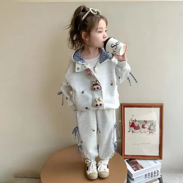 女童2025新款l两件套韩版秋装宝宝洋气上衣连帽卡通休闲春秋套装