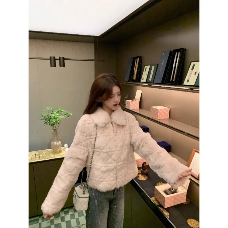 【江浙沪独生女】翻领短款环保皮毛一体外套女新款冬季加厚毛毛上衣