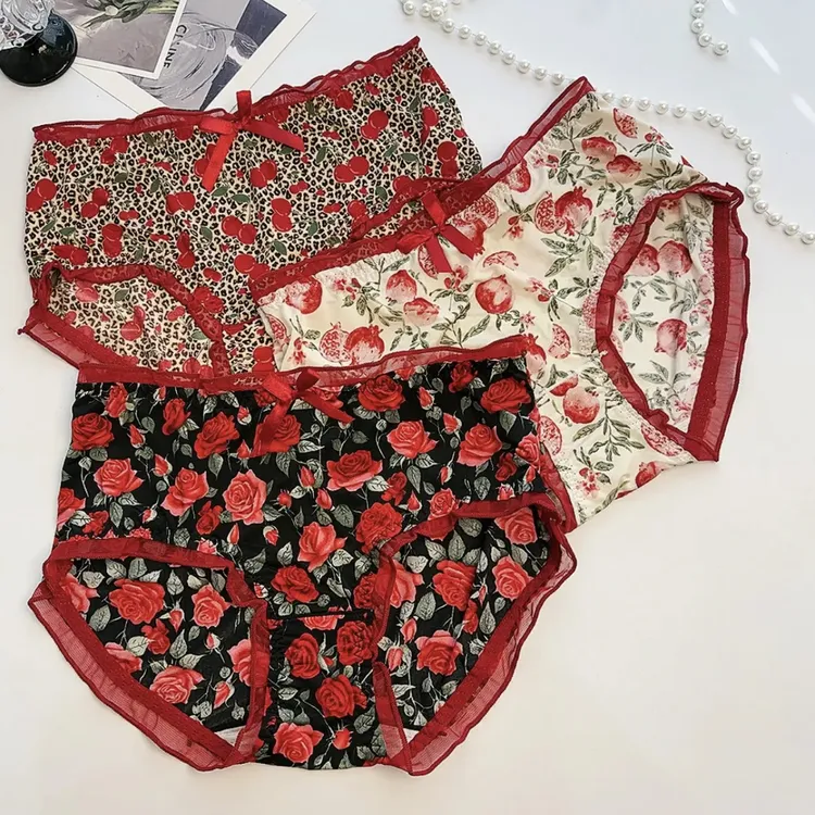 本命年女士大码碎花中腰三角内裤亲肤舒适时尚设计复古少女印花