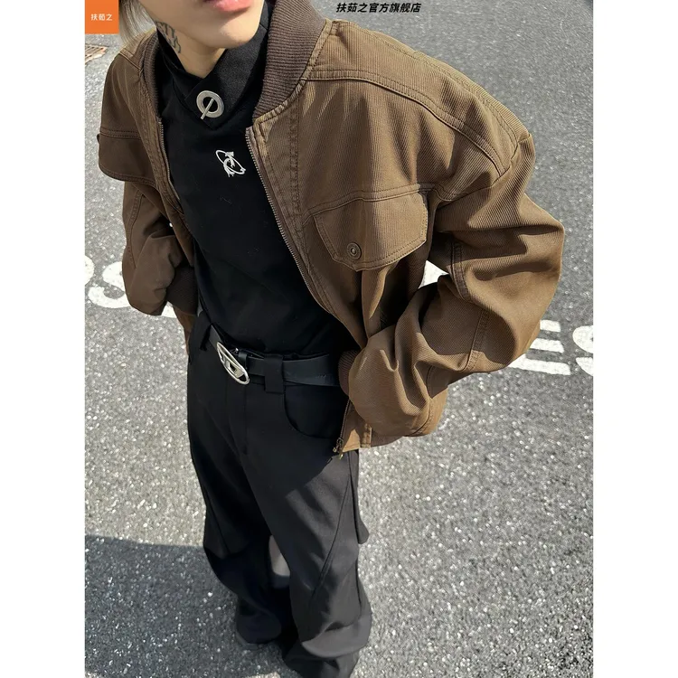 灯芯绒夹克男子的秋冬覆古美国铆钉棒球制服宽松新潮品牌清洁夫妇