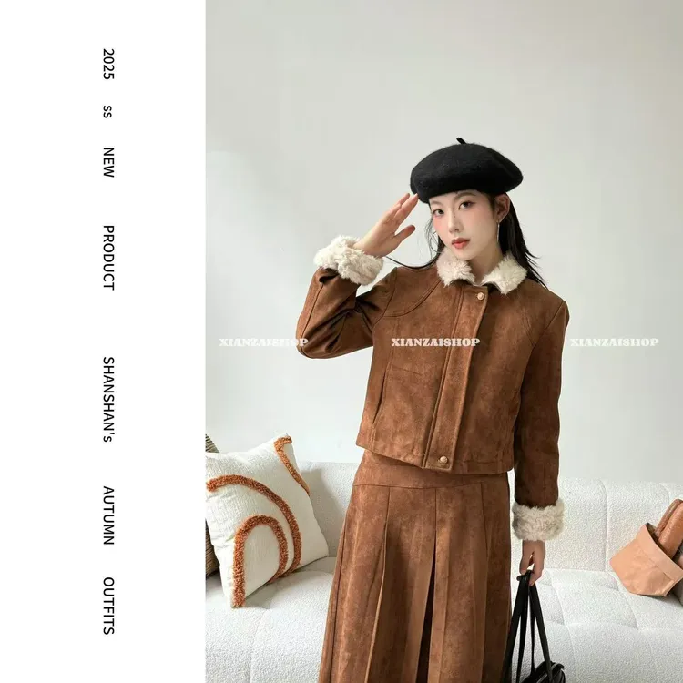 XIANZAI【糖炒板栗】冬季新款时尚麂皮羽绒保暖短款上衣半裙两件套