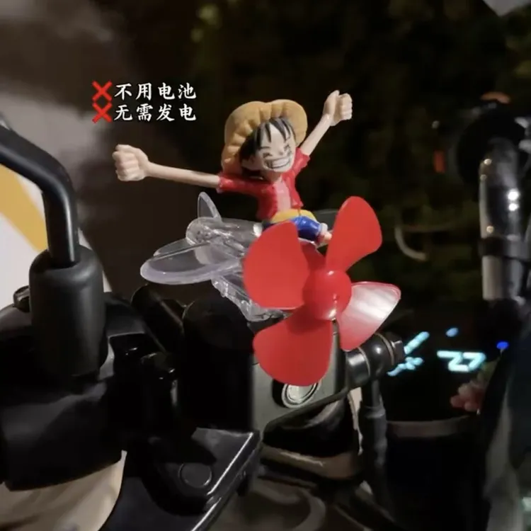 电动车摩托车旋转装饰飞机风力发电风车自行车车载摆件可爱装饰品