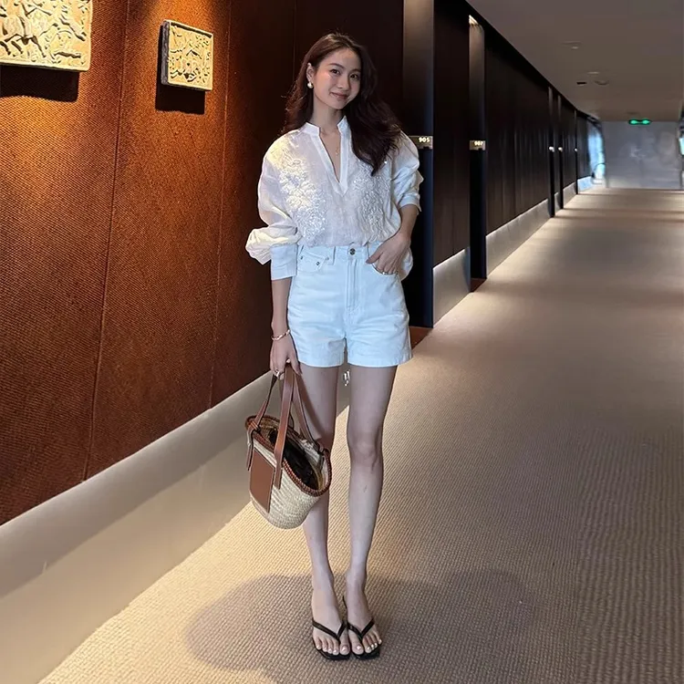 靠谱【萬能小白裤】小个子高腰白色牛仔短裤女2025夏新款包臀五分裤