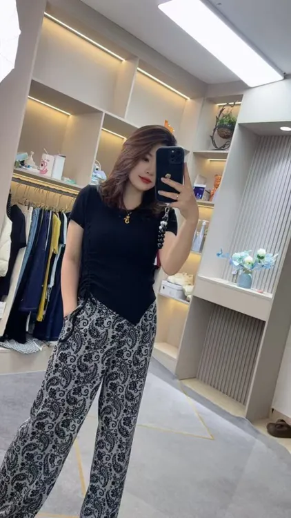 夏款时尚不规则上衣碎花裤套装850