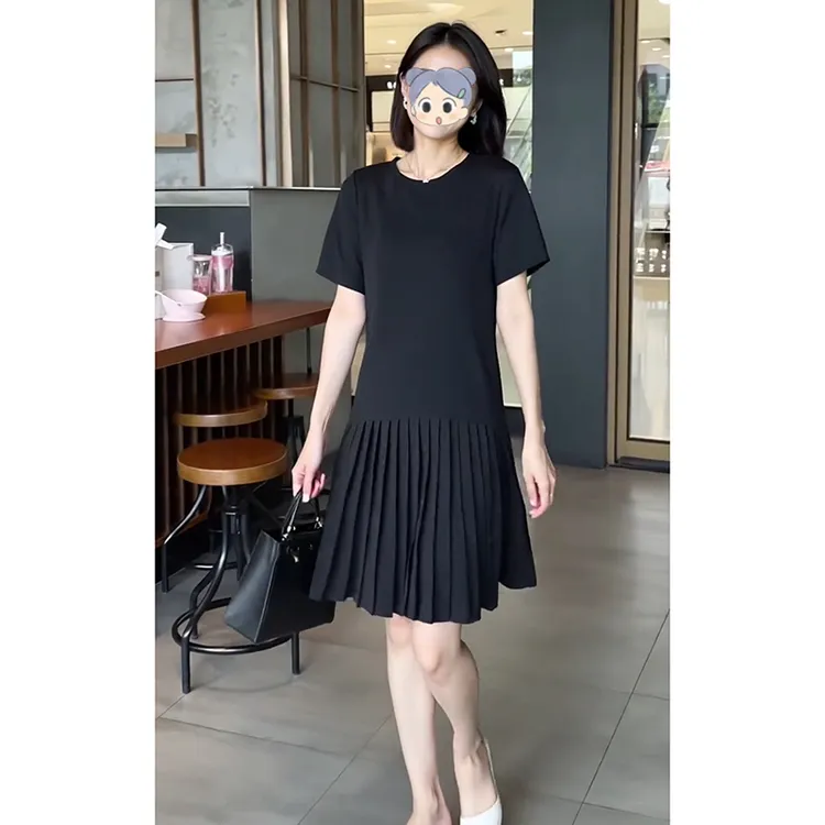 法式赫本风简约时尚鱼尾百褶连衣裙2025夏季新款气质显瘦小黑裙子