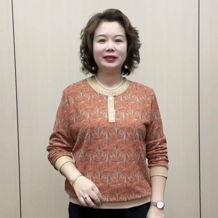 2025秋季时尚中老年显瘦百搭女士弹力气质女装宽松洋气休闲妈妈装