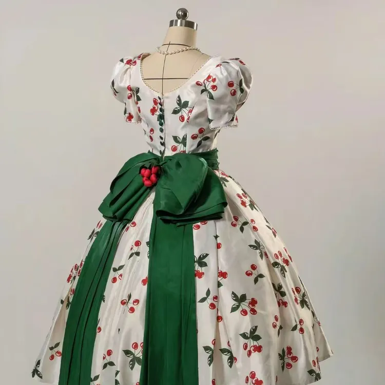 vintage公主婚纱礼服-斯嘉丽概念樱桃裙