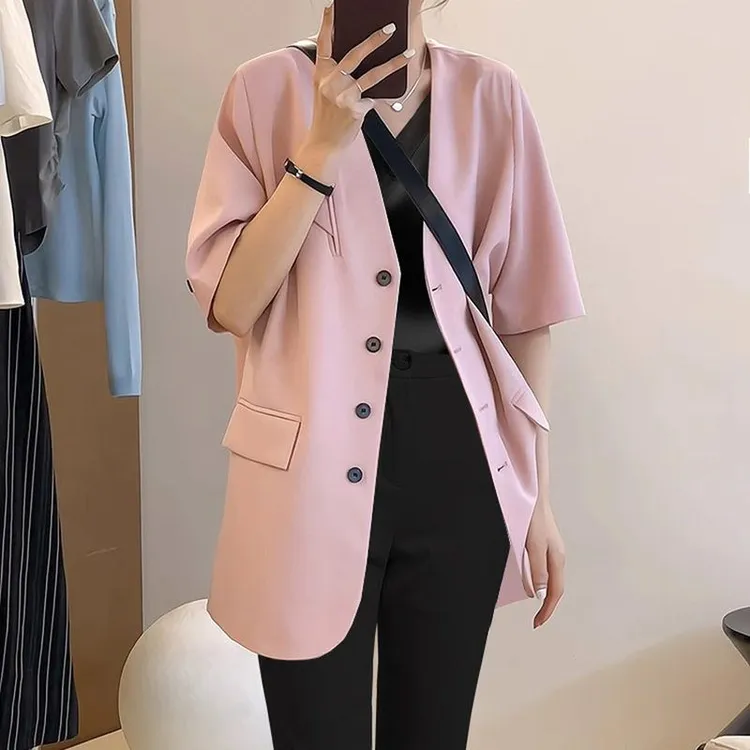 大码女装夏季薄款小西装外套女胖mm显瘦减龄粉色短袖小西服200斤