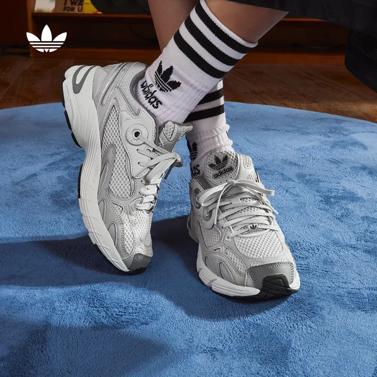 流光风 阿迪达斯三叶草 贝果鞋 ASTIR厚底增高运动老爹鞋 JP6353