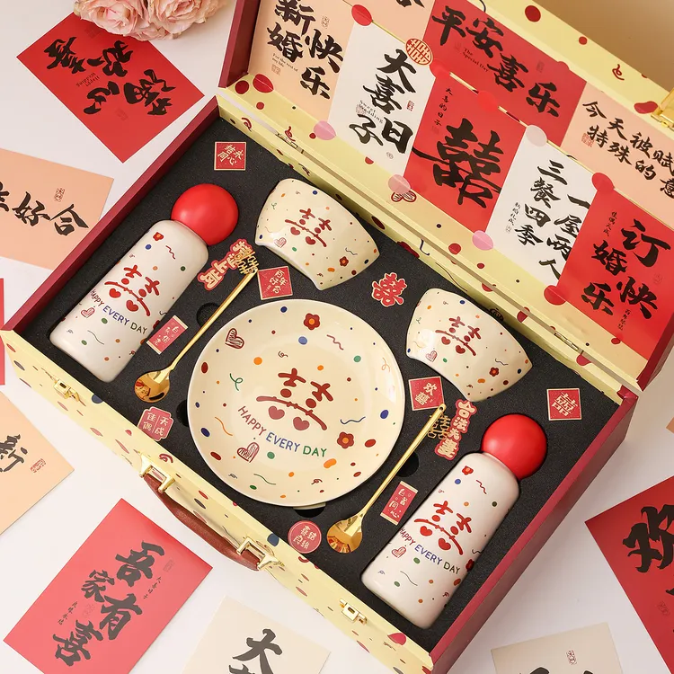 新婚礼物送新娘订婚礼品送姐妹高级实用保温杯餐具碗套装