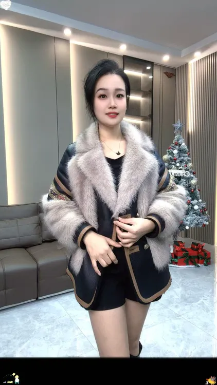 新款托卡外套百搭气质网红轻奢女士设计师冬季休闲保暖毛毛外套