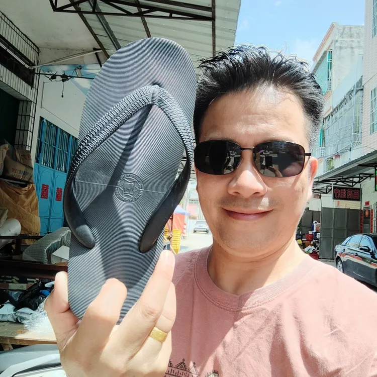 饶平泰国南洋大象纯橡胶男女情侣耐磨沙滩鞋舒适时尚夹脚人字拖鞋