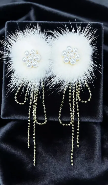 铜合金锆石耳饰 毛毛珠珠时尚流行款流苏耳环0090