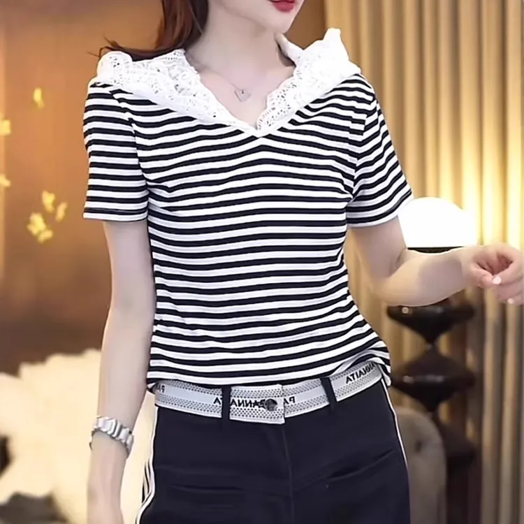 大码女装条纹蕾丝连帽条纹短袖T恤女夏季微胖mm显瘦宽松遮肉上衣