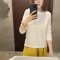 雪姐服饰「草莓长袖」秋季百搭显瘦撞色涂鸦印花长袖时尚圆领T恤