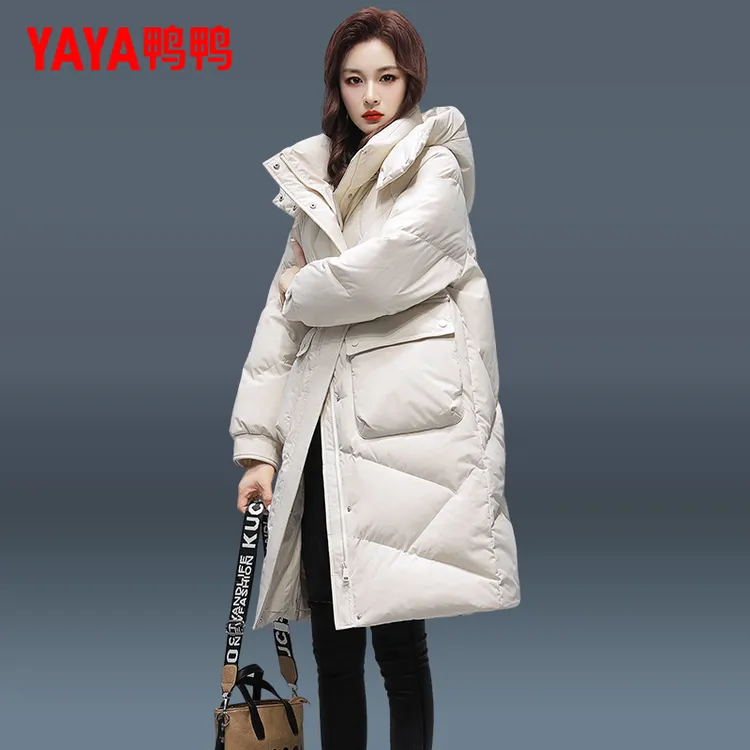 YAYA/鸭鸭鸭绒黑长羽绒服时尚连帽宽松中长款加厚保暖户外冬季