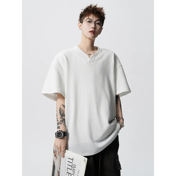 白色v领冰丝短袖t恤男夏季薄款设计高级感男士宽松小众男装上衣潮