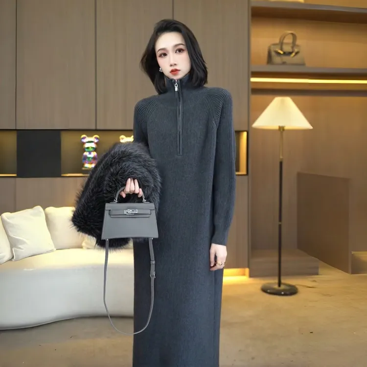 中长款打底衫秋冬配大衣内搭高级感加厚毛衣女连衣裙宽松气质显瘦