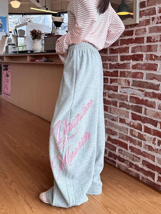 美式拖地松弛感字母烫钻运动卫裤女宽松阔腿裤爵士舞休闲裤子