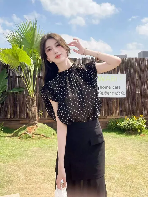 Q11206-夏季新款时尚气质优雅显瘦减龄法式显瘦波点半裙套装女