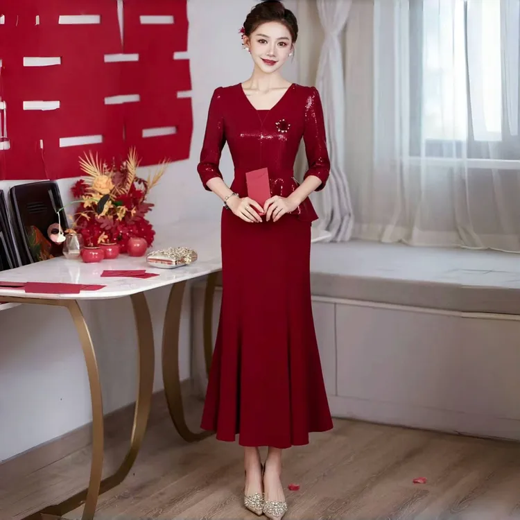 加长礼服洋气年轻收腰结婚妈妈亮片大码高贵喜服喜婆婆鱼尾连衣裙