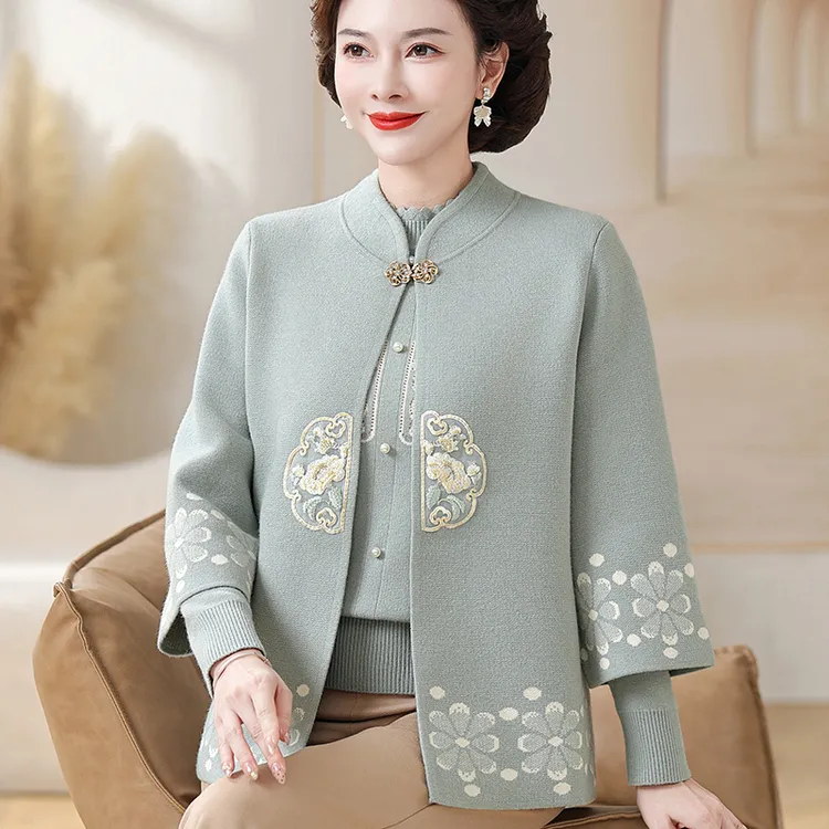 2025新中式妈妈秋装针织两件套中老年女秋冬国风毛衣时尚开衫外套