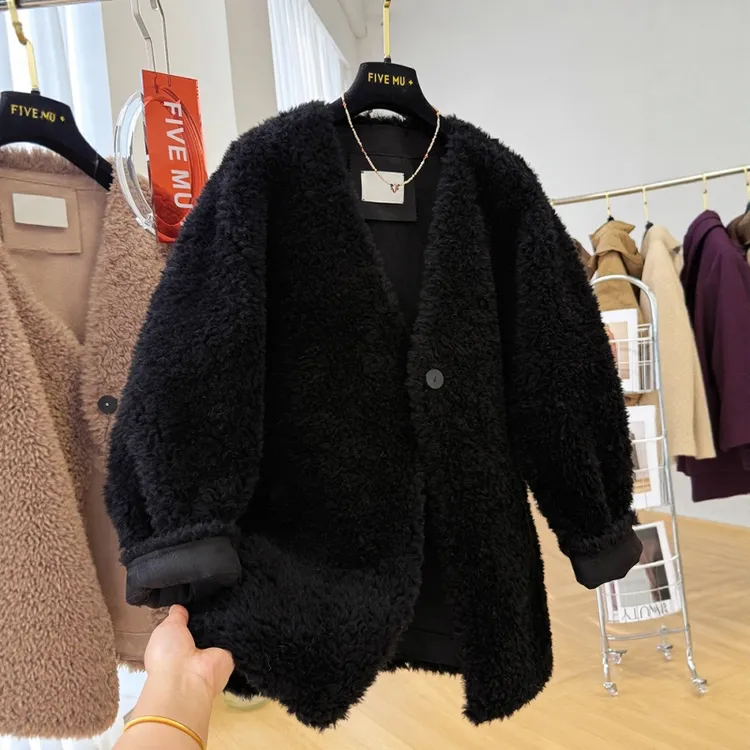 韩版高级感独特超好看V领毛外套女2025冬季新款宽松百搭毛毛上衣
