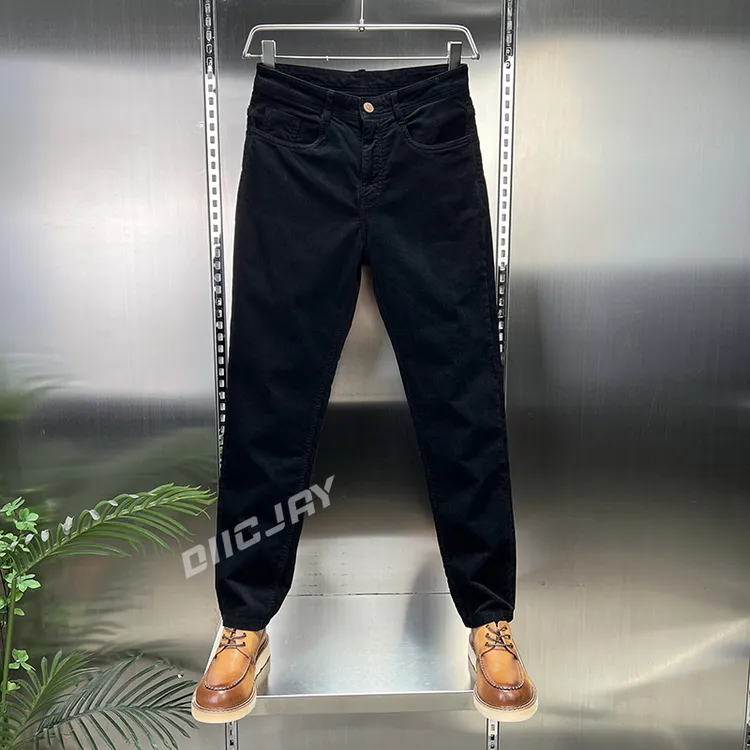 【高端】秋冬男士轻奢极简风牛仔裤时尚潮流修身舒适百搭小直筒裤子